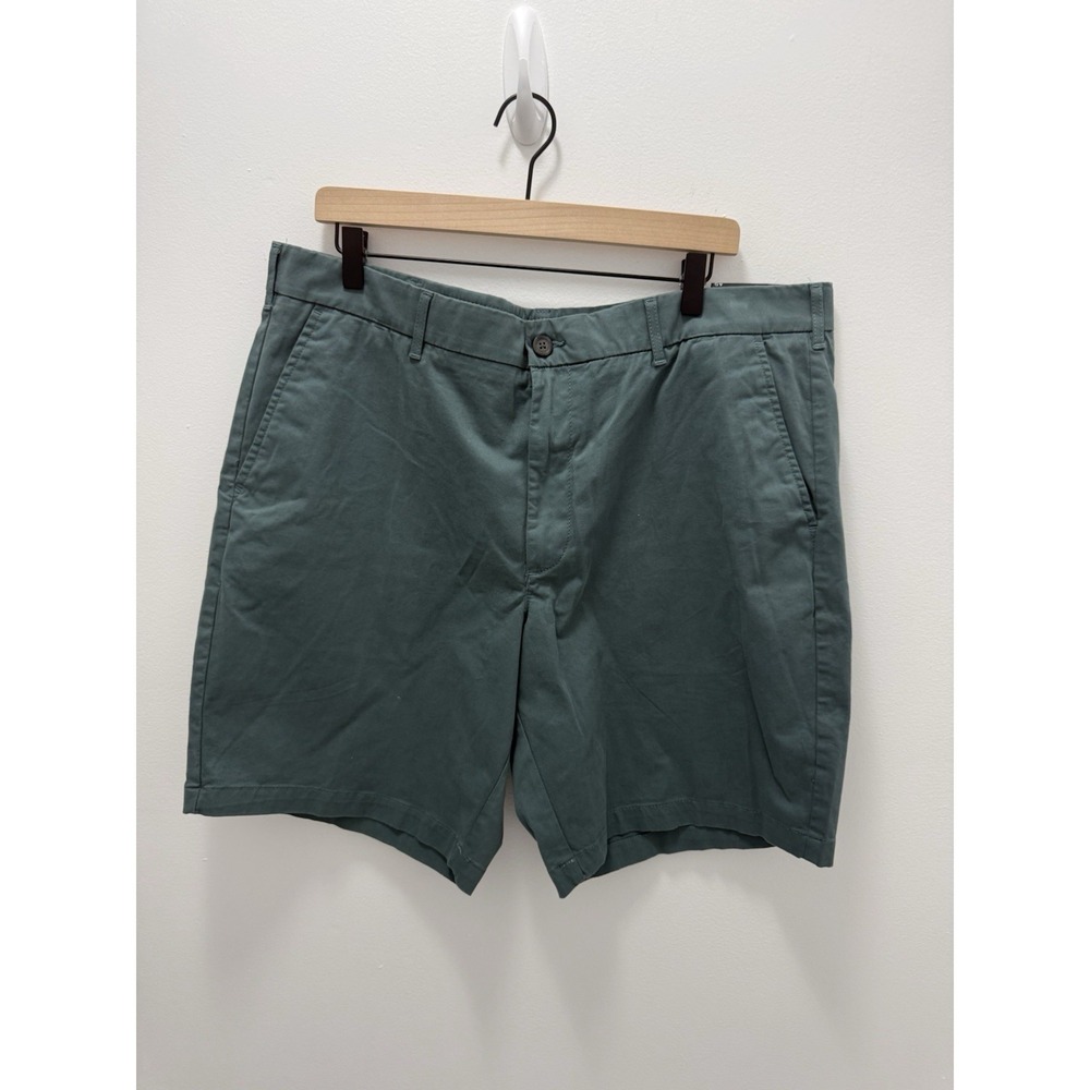 Marc‎ Anthony Luxury Green Chino Shorts Men's Size 40 Stretch Flat Front NWT